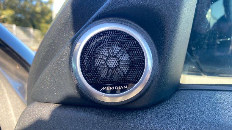 Land Rover Range Rover Evoque 2.0 D200 R-Dynamic SE 5dr Auto Diesel Hatchback